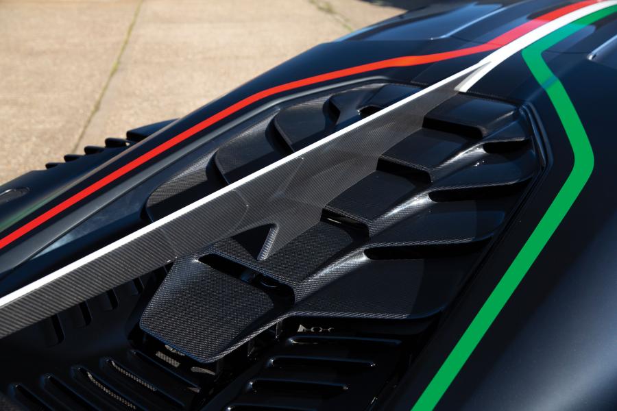 Детали экстерьера ItalDesign Zerouno (4 of 5) 2018 года  (фото 17 из 26)